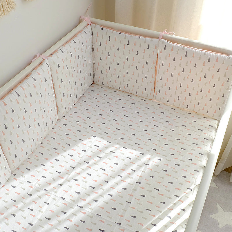 Embroidered cotton bed bumper with cartoon design for baby